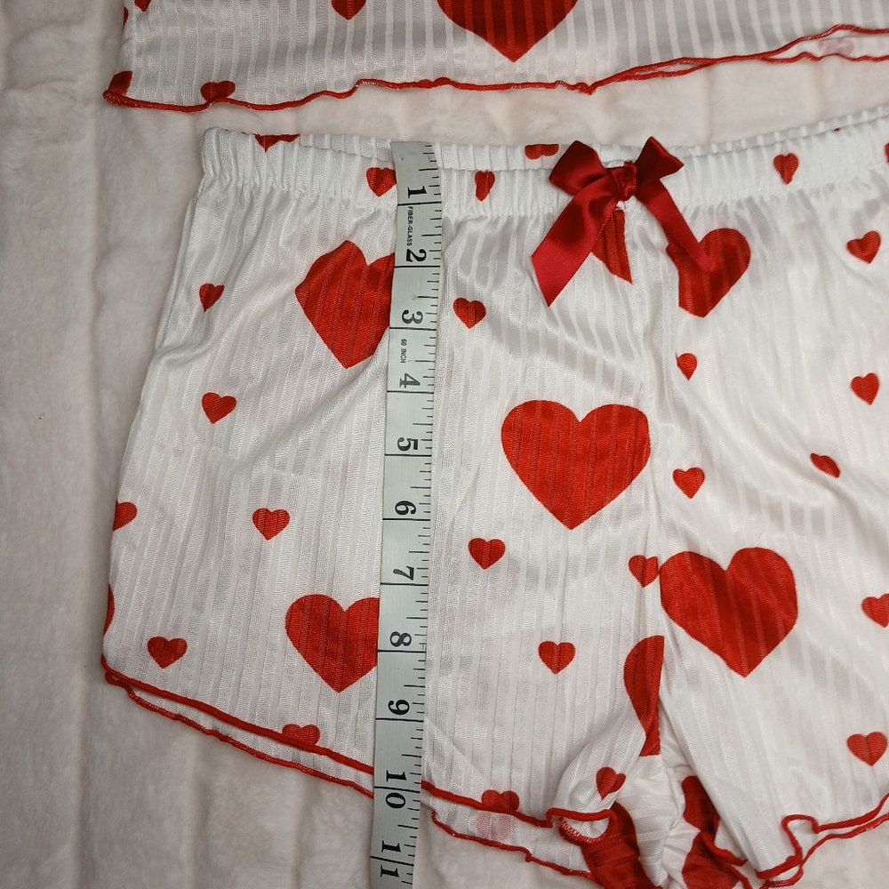 Heart Print Pajama Set | Tagged XL (Fits Small) - Picture 4 of 11